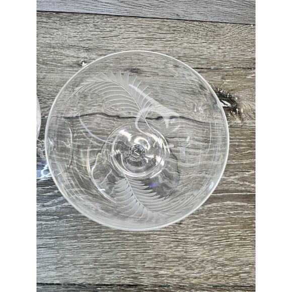 1950’s Val Saint Lambert Etched 6.25”Crystal wine goblets 10 Oz Signed~set Of 2 - Picture 5 of 9